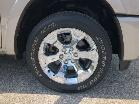 Certified 2025 RAM 1500 Big Horn image 9