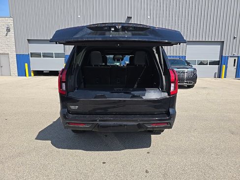 Used 2025 Ford Expedition Tremor AWD/4WD image 6
