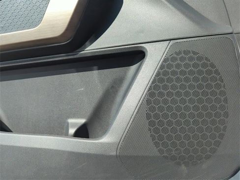 New 2025 Nissan Pathfinder Platinum w/ Lighting Package (N92) image 33