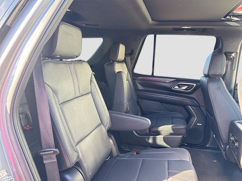 Used 2022 Chevrolet Tahoe RST w/ Luxury Package image 30