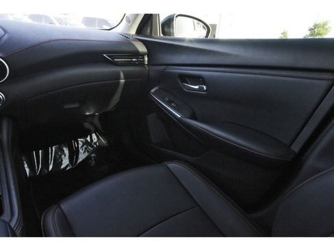 Certified 2024 Nissan Sentra SR w/ SR Premium Package FWD image 12