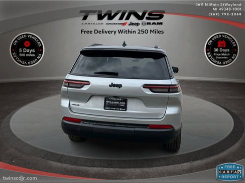 New 2025 Jeep Grand Cherokee L Limited image 3