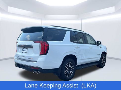 Used 2023 GMC Yukon AT4 w/ Technology Package AWD/4WD image 6