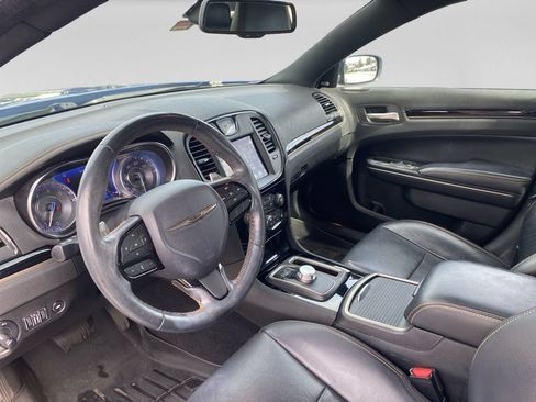Used 2020 Chrysler 300 S w/ 300S Premium Group 2 RWD image 14