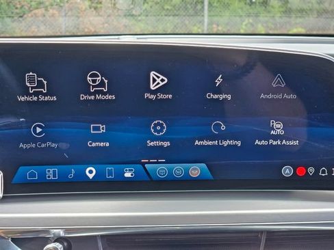 Certified 2025 Cadillac Lyriq Luxury RWD image 22