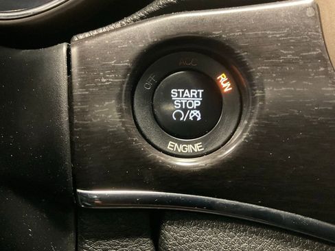 Used 2014 Jeep Grand Cherokee Limited w/ Trailer Tow Group IV AWD/4WD image 12