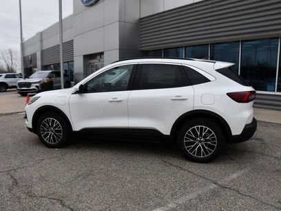New 2024 Ford Escape SE