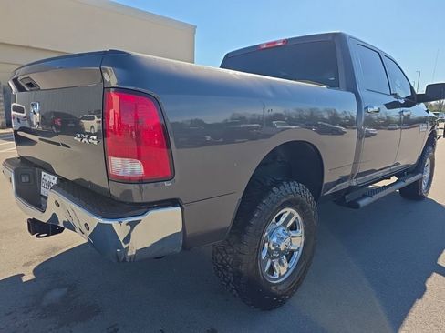 Used 2017 RAM 2500 Tradesman w/ Chrome Appearance Group image 5