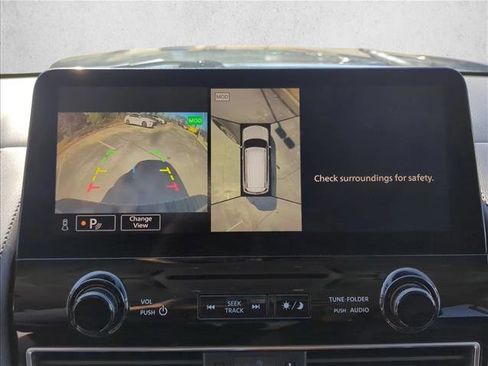 Used 2023 Nissan Armada SL image 12