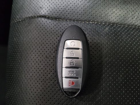 Used 2017 Nissan Murano SL w/ SL Technology Package image 32