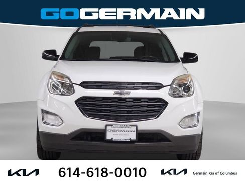 Used 2017 Chevrolet Equinox LT w/ Sport Edition image 3