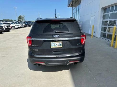 Used 2019 Ford Explorer Limited w/ Ford Safe & Smart Package AWD/4WD image 4