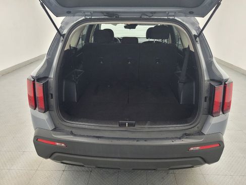 Used 2022 Kia Sorento LX FWD image 29