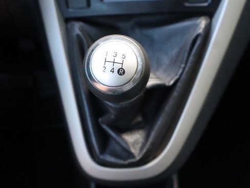 Used 2010 Toyota Matrix image 33