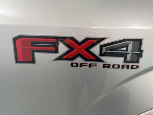 Used 2018 Ford F150 XLT w/ Equipment Group 302A Luxury AWD/4WD image 50