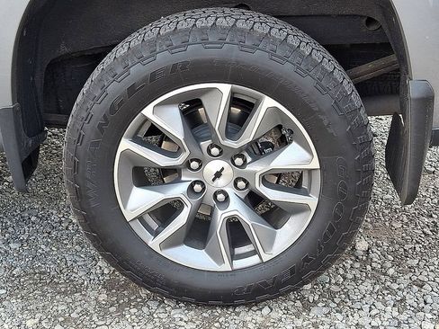 Certified 2020 Chevrolet Silverado 1500 RST AWD/4WD image 33