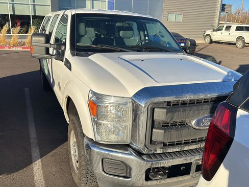 Used 2015 Ford F250 XL w/ Power Equipment Group image 4