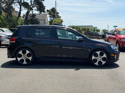 Used 2012 Volkswagen GTI 4-Door FWD image 5