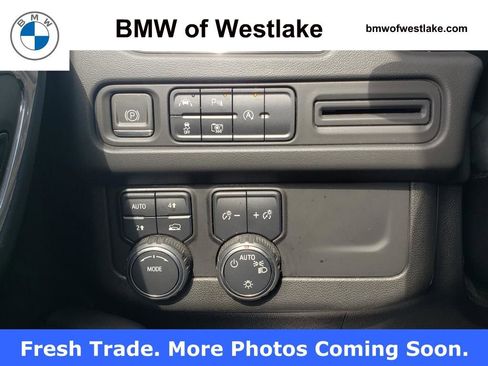 Used 2023 Chevrolet Tahoe LT w/ Luxury Package AWD/4WD image 23
