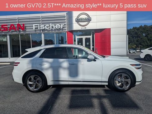 Used 2026 Genesis GV70 2.5T AWD/4WD image 3