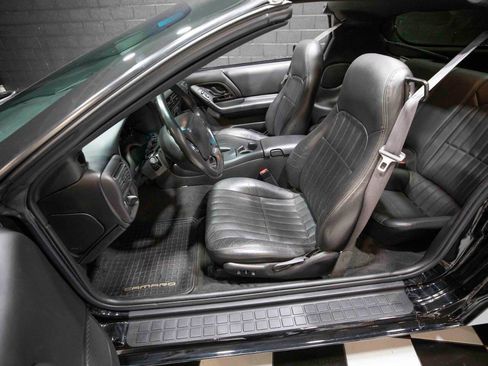 Used 2002 Chevrolet Camaro Z28 w/ Preferred Equipment Group 2 image 38