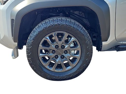 Used 2025 Toyota 4Runner SR5 AWD/4WD image 27