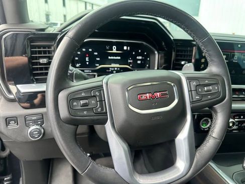 Used 2022 GMC Sierra 1500 SLT w/ SLT Convenience Package image 20