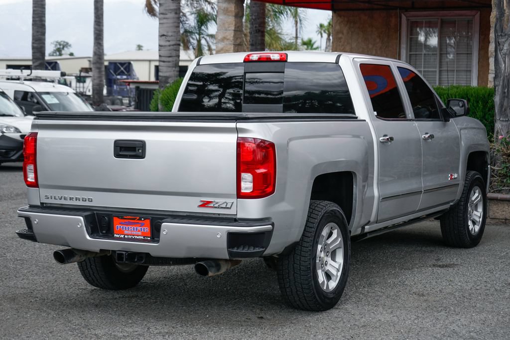 Used 2017 Chevrolet Silverado 1500 LTZ Z71 w/ LTZ Plus Package AWD/4WD image 10