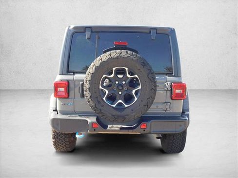 Used 2021 Jeep Wrangler Unlimited Rubicon 4xe w/ Steel Bumper Group AWD/4WD image 6