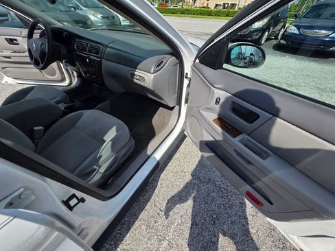 Used 2003 Mercury Sable GS image 18