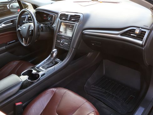 Used 2016 Ford Fusion Titanium w/ Terracotta Package image 11