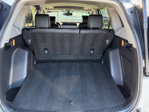Used 2020 Honda CR-V Touring image 16