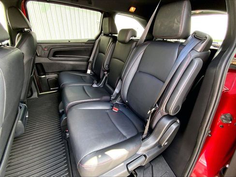 Used 2024 Honda Odyssey Sport image 25