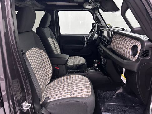 New 2026 Jeep Wrangler Unlimited Sport AWD/4WD image 18
