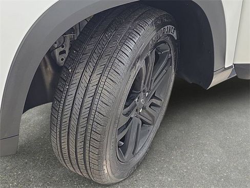 Used 2025 Chevrolet Trax ACTIV w/ Driver Confidence Package image 31