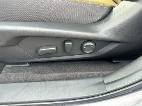 Certified 2025 Subaru Crosstrek 2.5i Sport w/ Crosstrek Mirror Package image 22