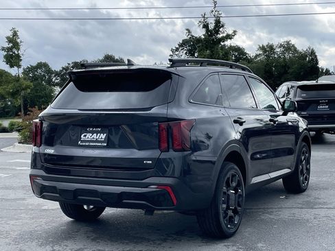 New 2026 Kia Sorento SX Prestige w/ Olive Brown Leather Package image 7