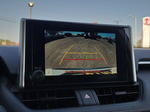 Used 2024 Toyota RAV4 XLE w/ Convenience Package FWD image 10