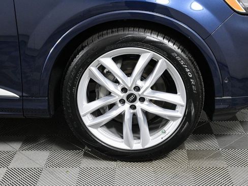 New 2025 Audi Q7 3.0T Premium Plus image 41