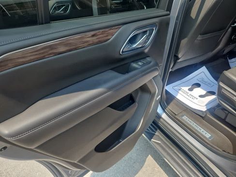 Used 2021 Chevrolet Tahoe LT AWD/4WD image 19
