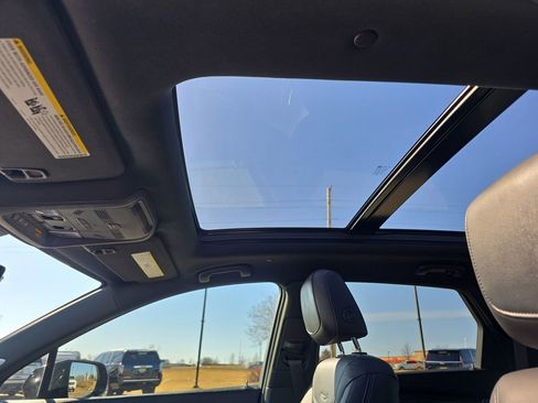 Used 2021 Cadillac XT5 Sportv image 22