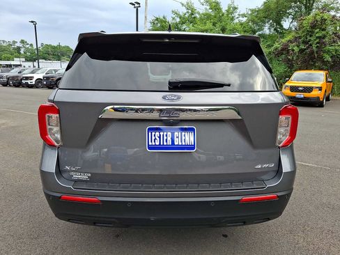 Certified 2024 Ford Explorer XLT AWD/4WD image 5