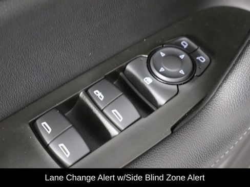 Used 2021 Chevrolet Blazer LT FWD image 20