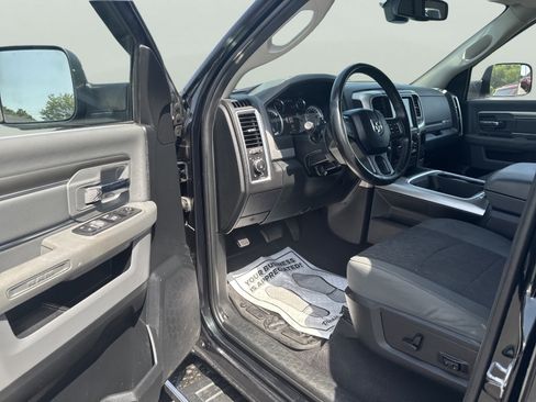 Used 2016 RAM 1500 Big Horn AWD/4WD image 10