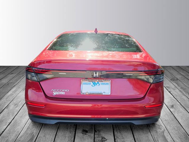 Certified 2023 Honda Accord EX image 4