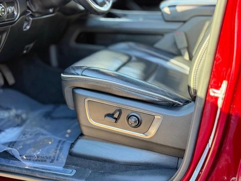 Used 2019 RAM 1500 Limited w/ Advanced Safety Group AWD/4WD image 10