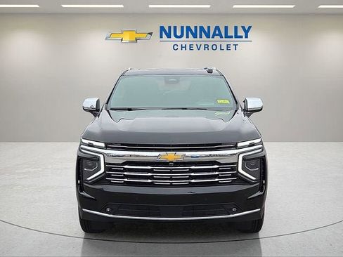 New 2026 Chevrolet Suburban Premier AWD/4WD image 8