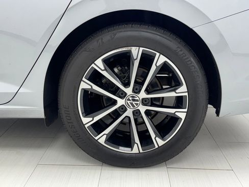 Used 2023 Volkswagen Jetta Sport image 39