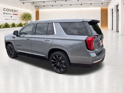 Used 2022 GMC Yukon SLT w/ SLT Premium Package AWD/4WD image 9