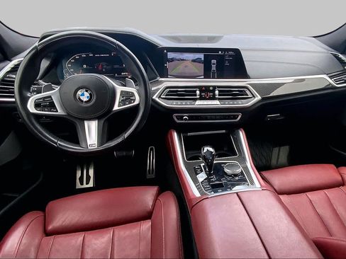 Used 2021 BMW X6 M50i w/ Premium Package AWD/4WD image 16
